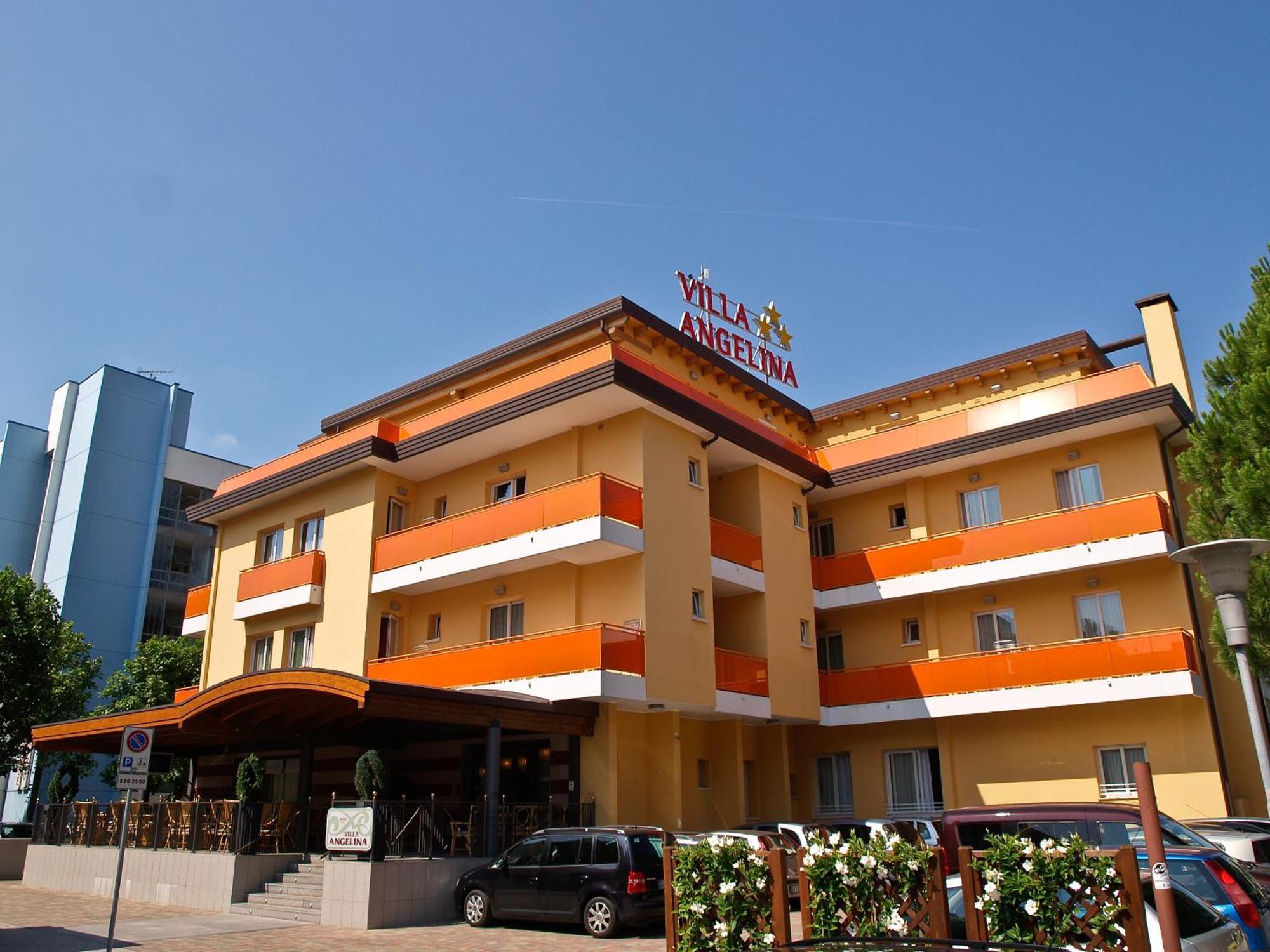 Hotel Villa Angelina Бибионе Екстериор снимка