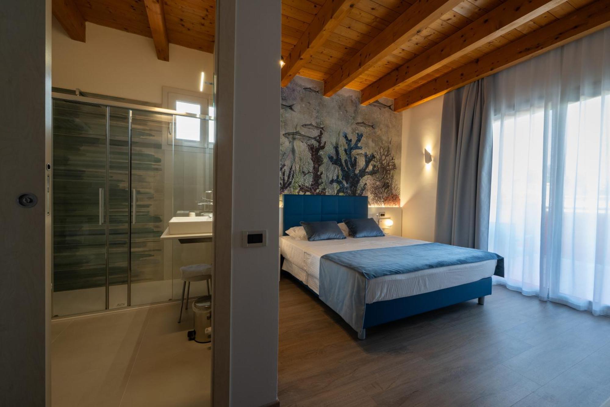Hotel Villa Angelina Бибионе Екстериор снимка