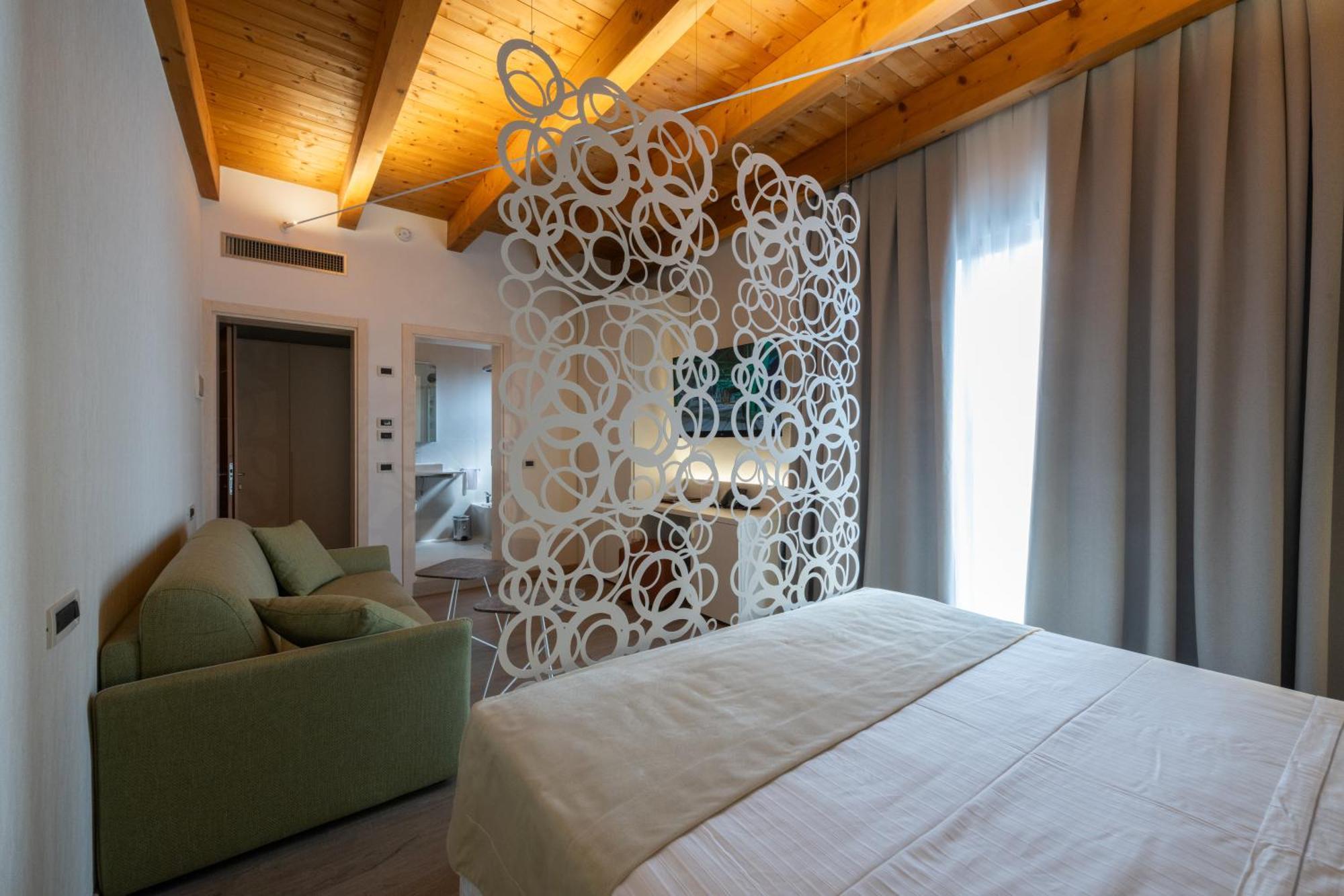 Hotel Villa Angelina Бибионе Екстериор снимка